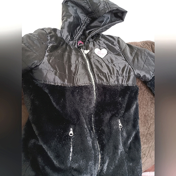 2 Jackets!!Betsey Johnson Faux Fur Little Lass Embroidered Girls Jackets Sz 7/8 - Picture 2 of 12